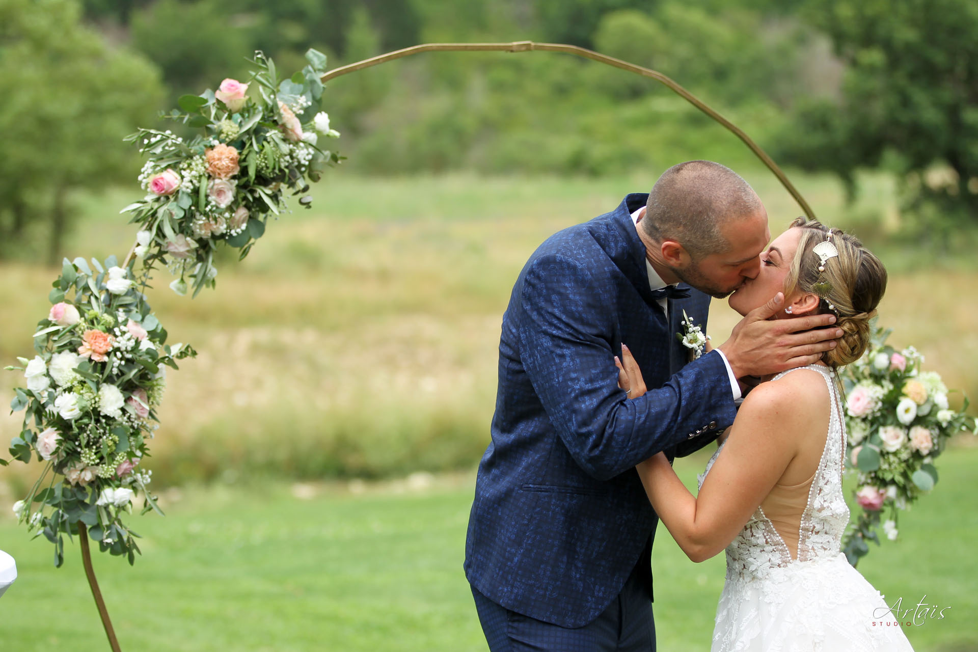 Mariage Emilie et Julien Château du Griffon 2021 Photographe : Artais Studio Atelier Zeste d'Amour